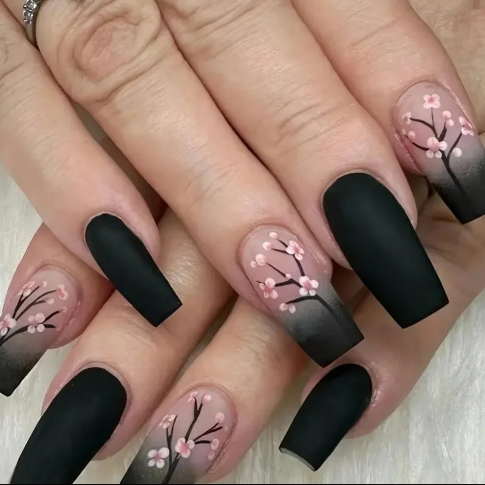 24 Pieces Fake Press On Nails
